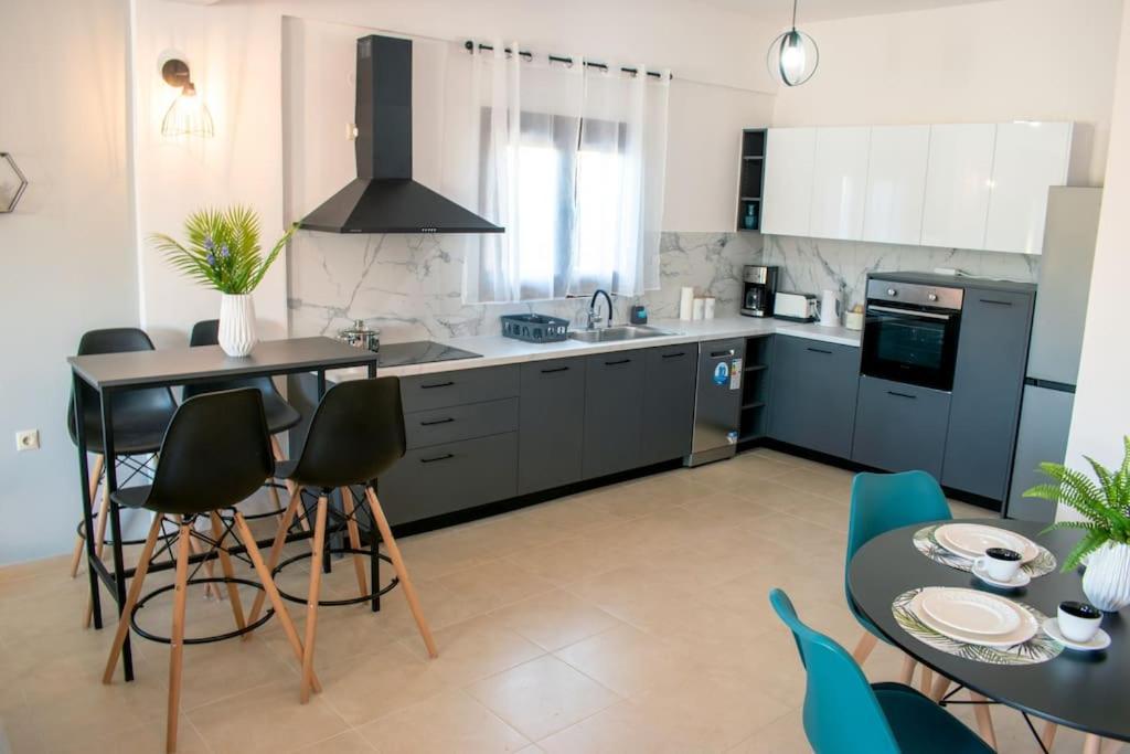 Md Residence Near The Beach W Bbq And Private Parking Herszonisszosz Kültér fotó