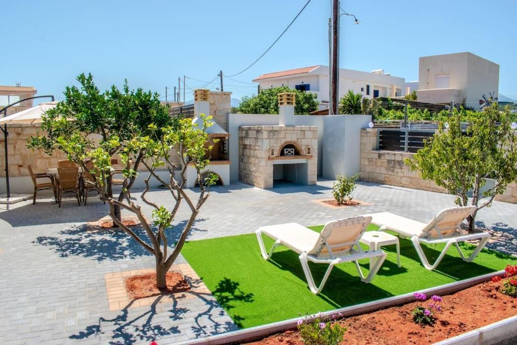 Md Residence Near The Beach W Bbq And Private Parking Herszonisszosz Kültér fotó